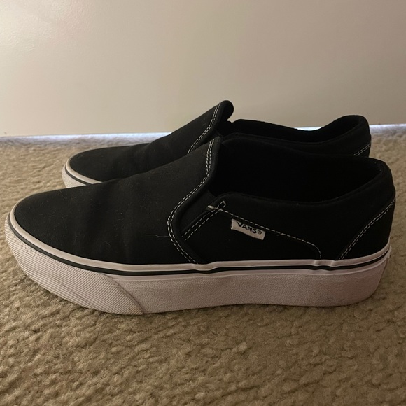 size 8 platform vans - Picture 4 of 6